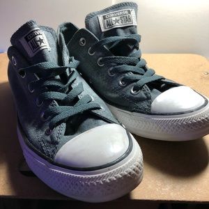 Sliver converse